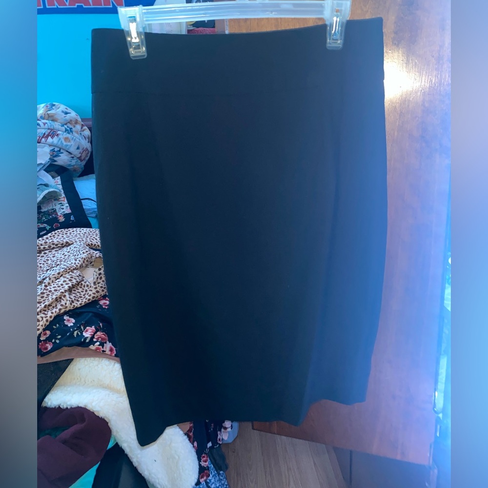 Black skirt never worn